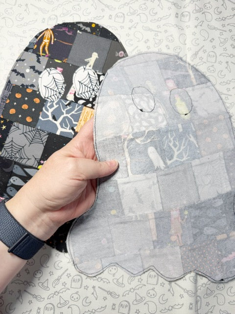 Patchwork Applique - Ghosties - Raw Edge Applique Black Ghosts