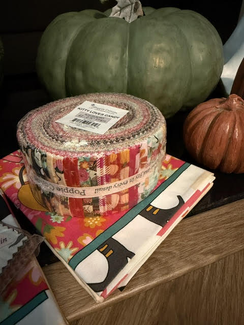 Summerween / Halloween Fabric Bundles – Precut Fat Quarters, Yardage, Panel, Jelly Roll and Patchwork Ghost Canvas Tote