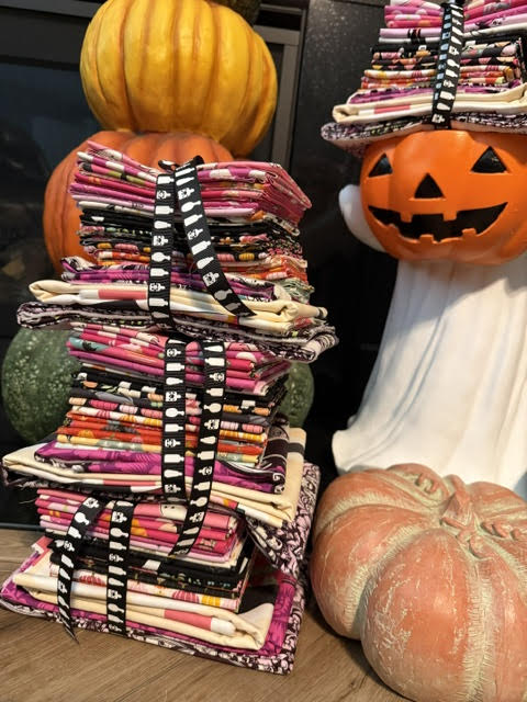 Summerween / Halloween Fabric Bundles – Precut Fat Quarters, Yardage, Panel, Charm Pack and Patchwork Ghost Canvas Tote