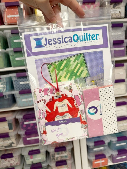 Leftover Placemat Kits - Pink Christmas - Pink Santa Backing