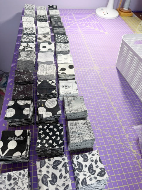 JQ Pack - Black, White and Grey - (400+) 2.5" Squares - Pre Cut Fabrics