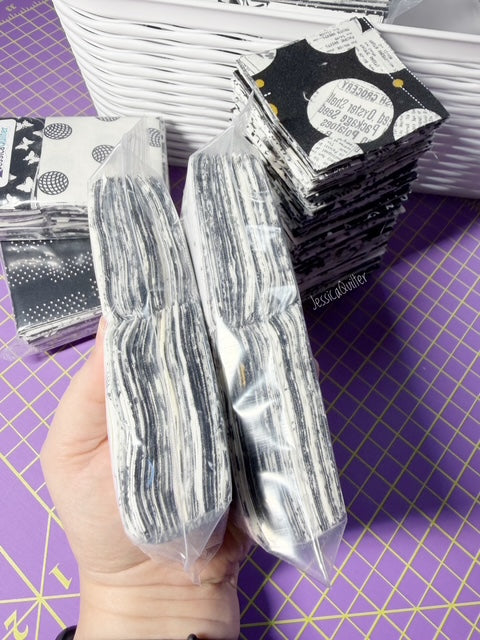JQ Pack - Black, White and Grey - (400+) 2.5" Squares - Pre Cut Fabrics