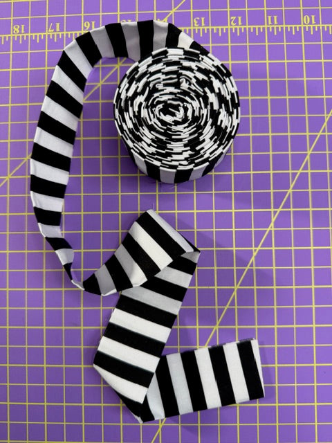 Quilt Binding King Size - Black and White Stripe - Single Fold (3" Wide Strip)