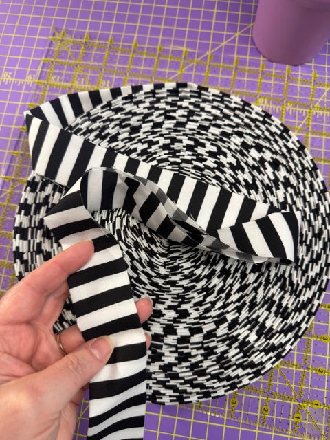 Quilt Binding King Size - Black and White Stripe - Single Fold (3" Wide Strip)