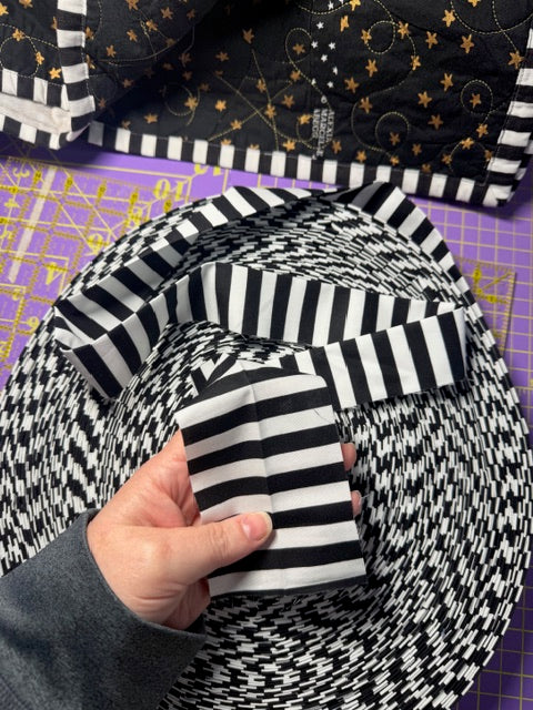 Quilt Binding King Size - Black and White Stripe - Single Fold (3" Wide Strip)