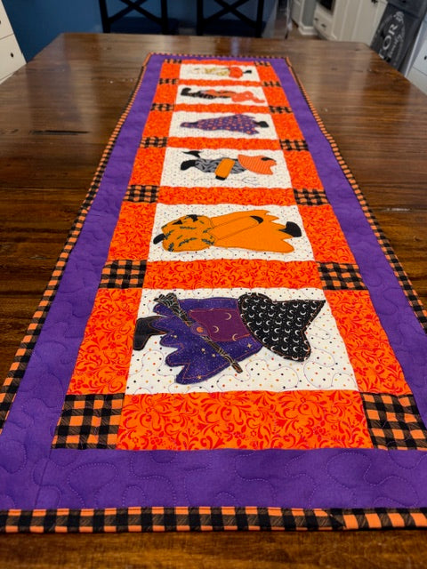 Trick Or Treat Ghosts Table Runner - 17"x51"
